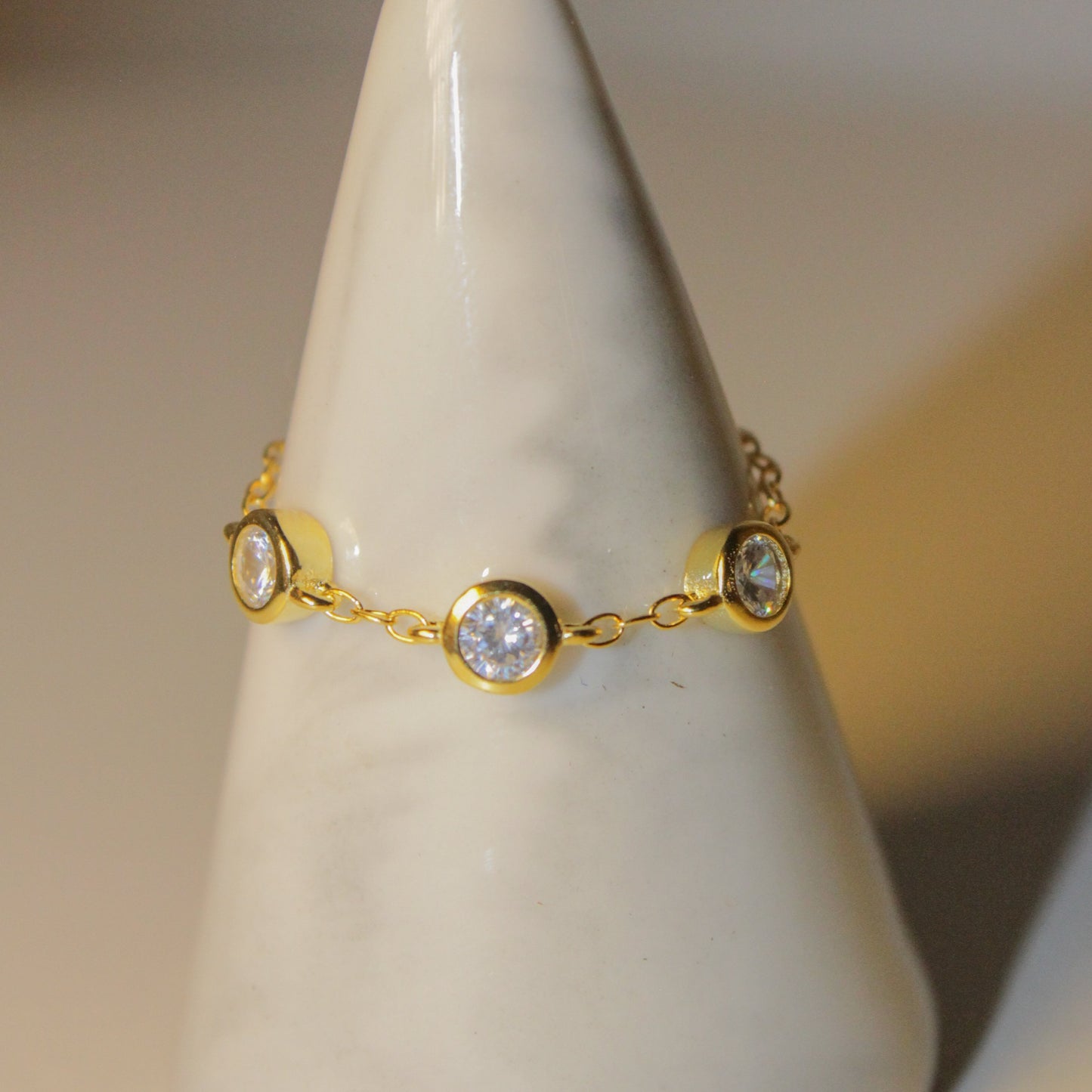 Aseil Chain Adjustable Ring