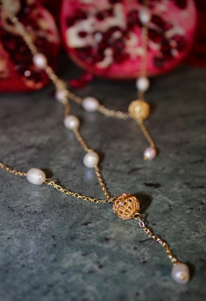 Aurelia Gold filled Pearl Lariat Necklace