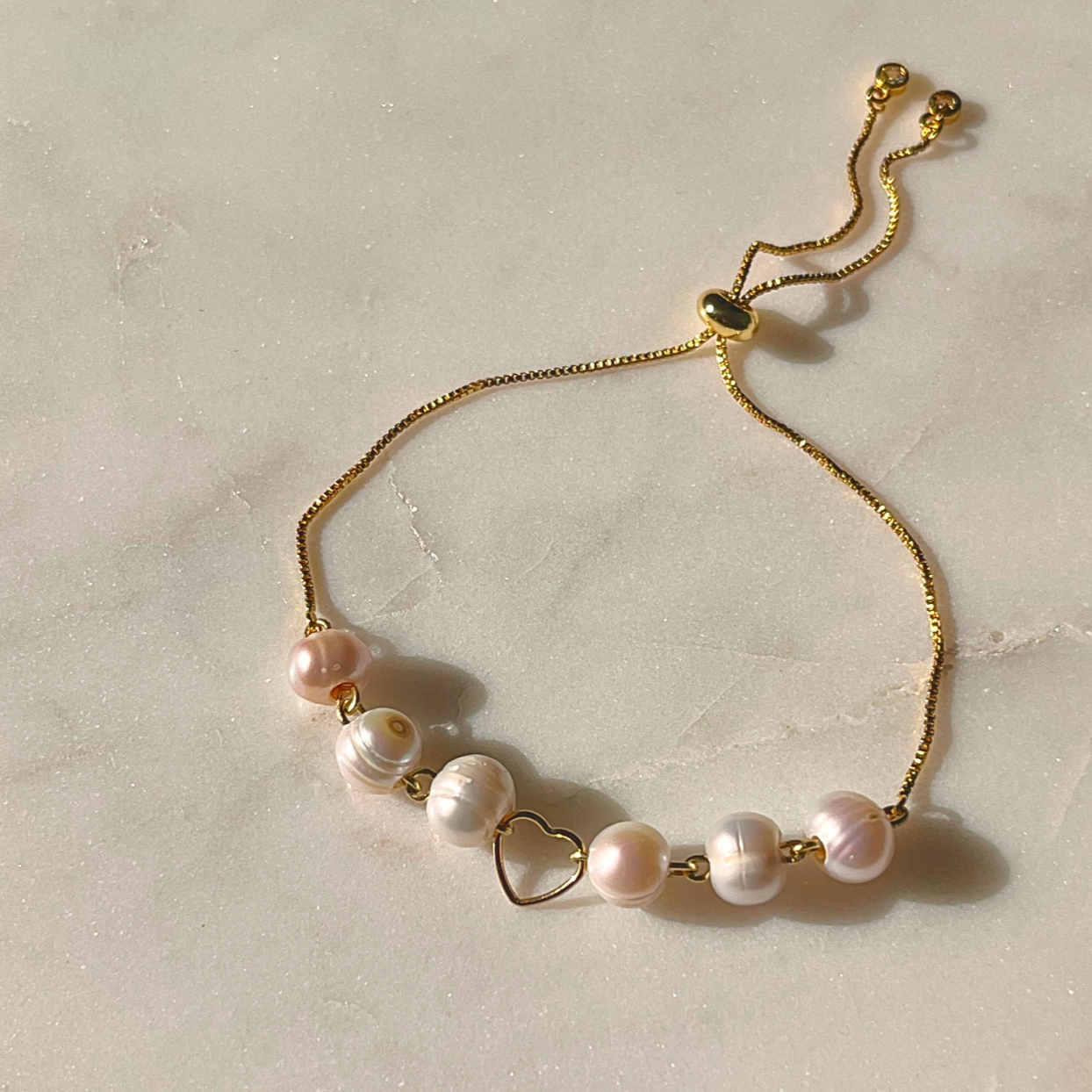 Heartstrings Pearl Bracelet